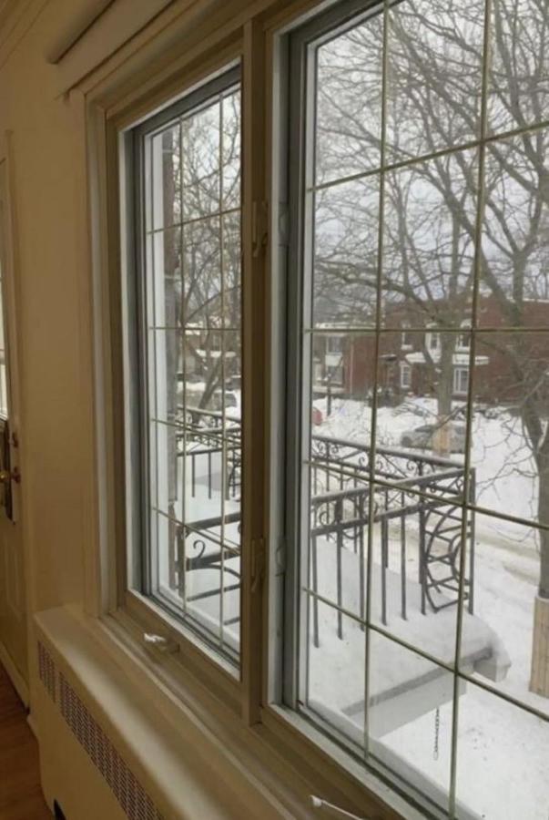 Free Parking, Beautiful 4 1/2- 2 Bedroom Apartment Montréal Kültér fotó