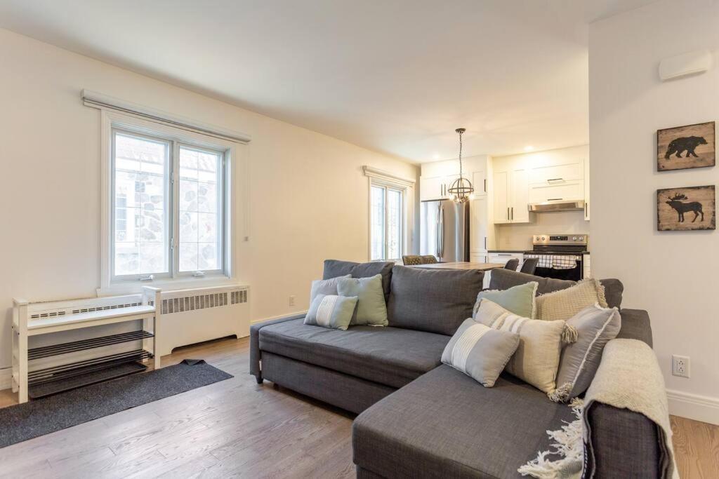 Free Parking, Beautiful 4 1/2- 2 Bedroom Apartment Montréal Kültér fotó