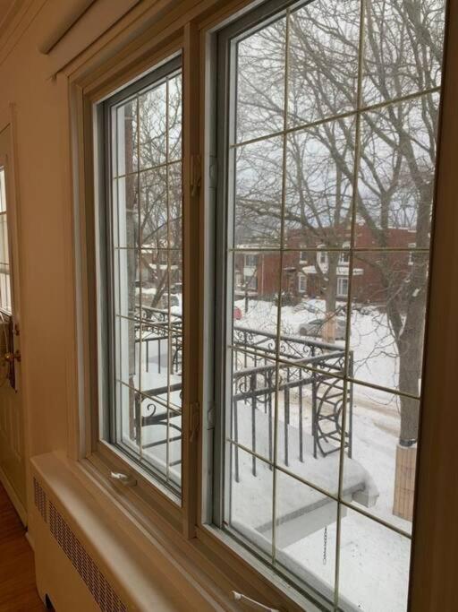 Free Parking, Beautiful 4 1/2- 2 Bedroom Apartment Montréal Kültér fotó